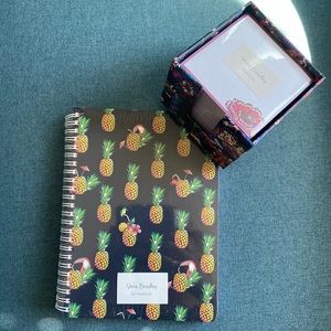 Vera Bradley Stationary gift set